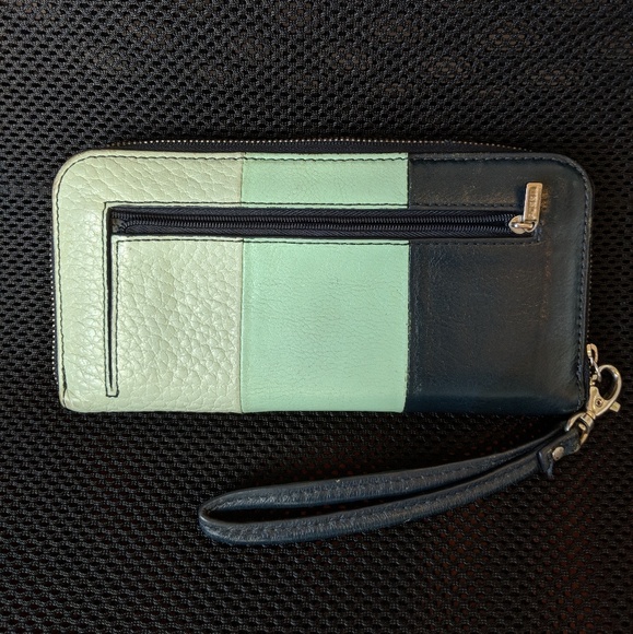 Fossil Handbags - Seafoam Fossil Clutch Fossil Handbags - Seafoam Fossil Clutch